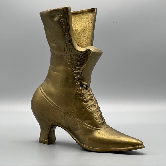 Large Brass Ladies Victorian Lace Up Heel Boot Shoe Heavy Planter Vase - Picture 3 of 15